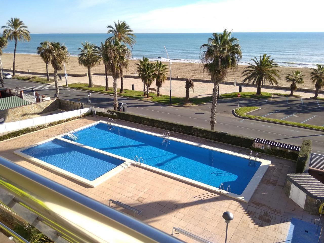 Apartamentos Deluxe Playa Norte เพนิสโคลา ภายนอก รูปภาพ